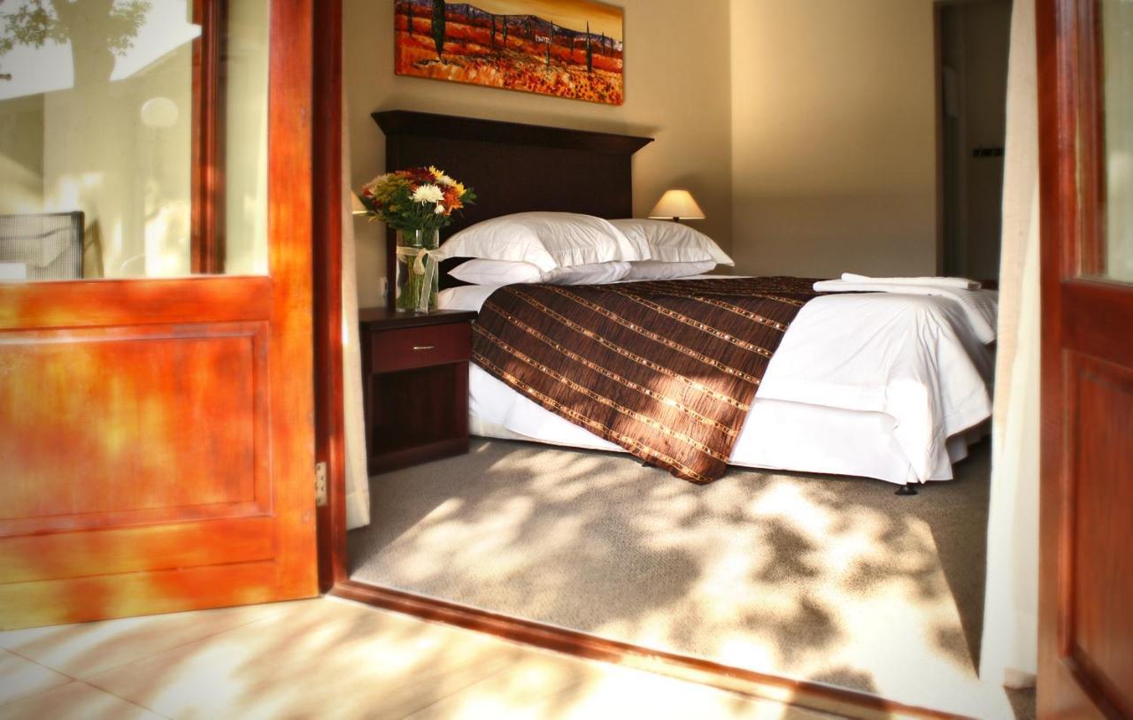 Mondior Manor Guest House Kimberley Esterno foto